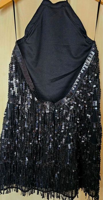 Черни рокли с пайет и камъни