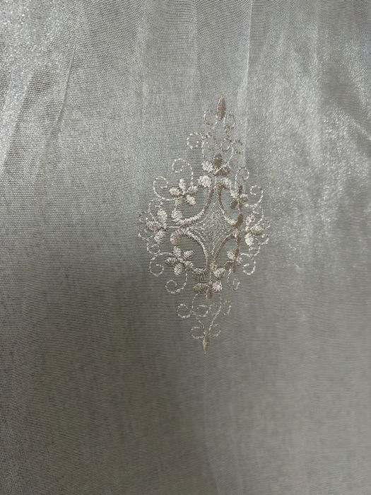 тюль в отличном состояний