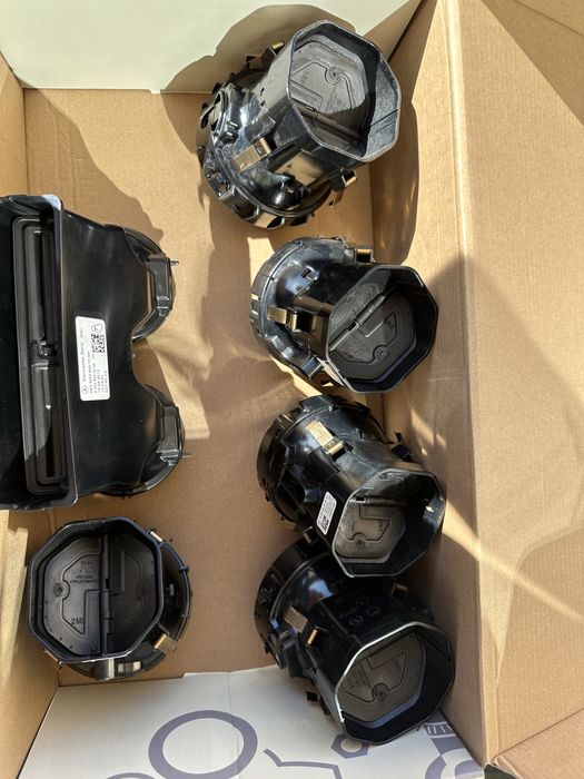 Продавам въздуховоди за Mercedes GLC/C class