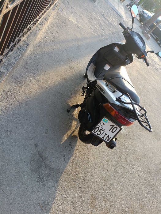 Мопед Suzuki Vecstar 150 на ходу