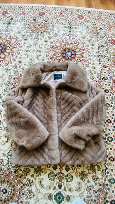 Продам  куртки-шубки