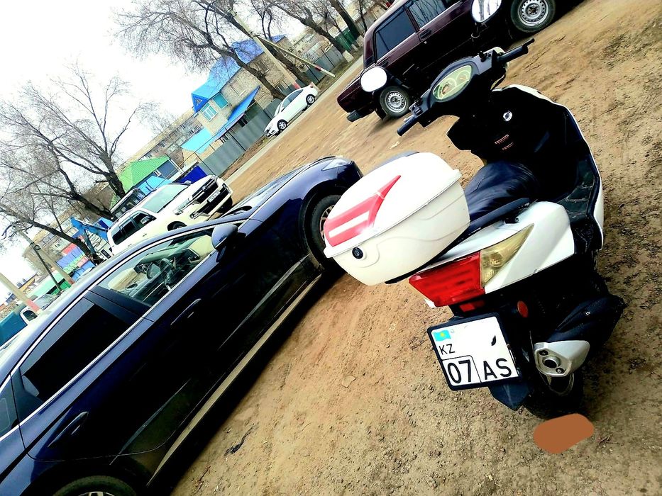 Продам срочно скутер