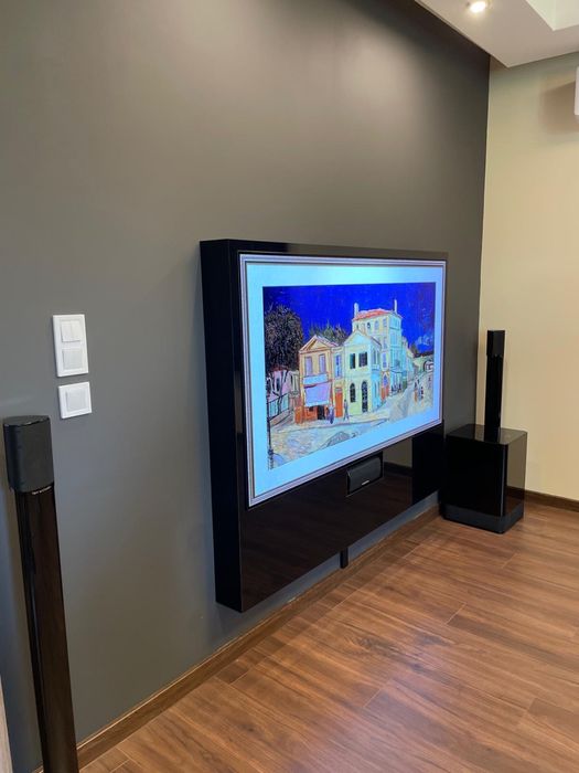 TV стойка декор за LG OLED 65 инча