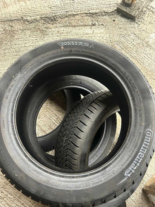 205/55R18 Continental