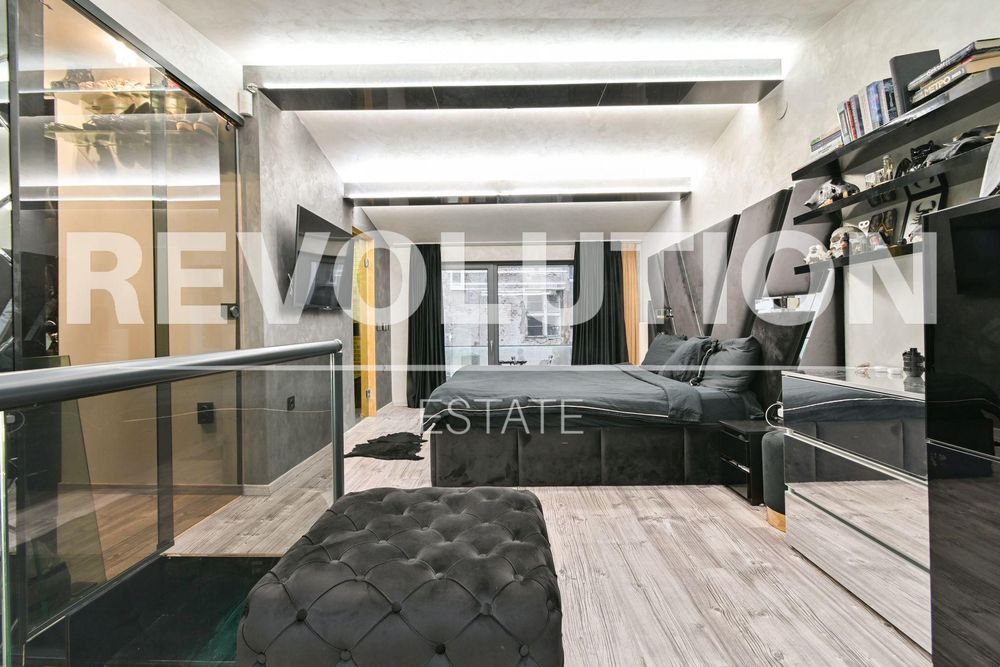 Продава се Къща в София, Център - 154 кв.м за 1855 €/кв.м - Снимка #4