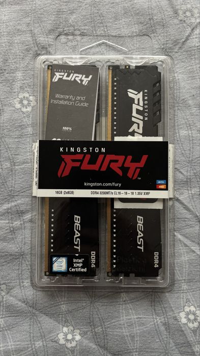 Рам памет 2х8 гб