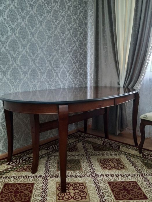 Стул и стулья для гостей