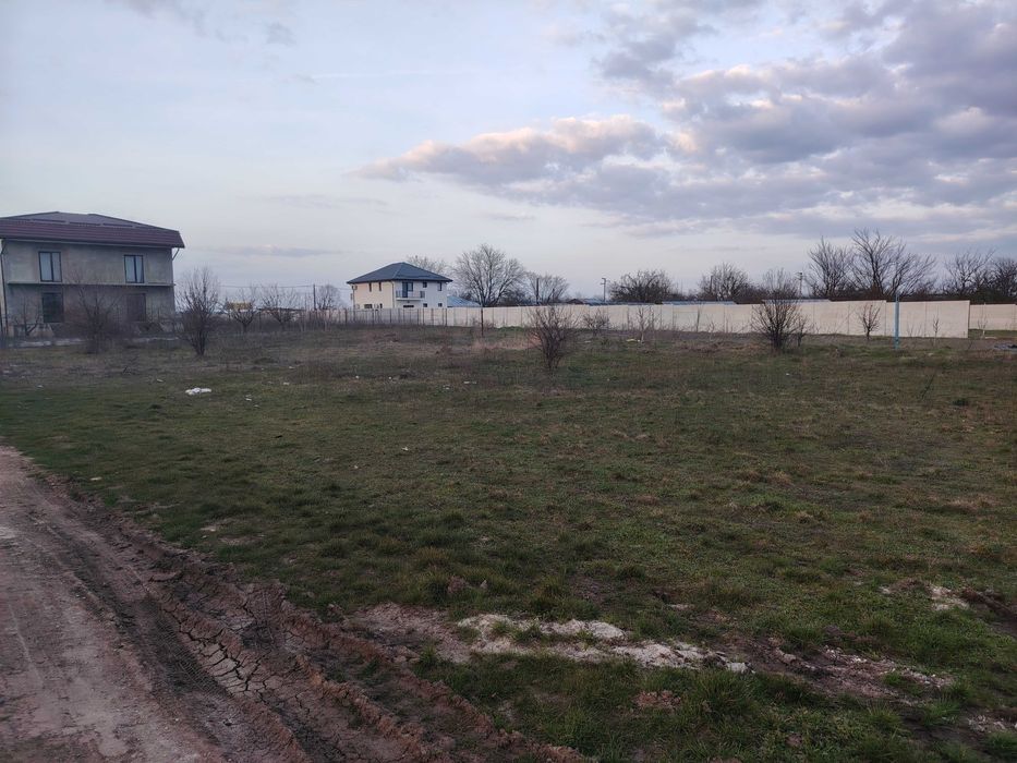 Inchiriez teren Fratesti Giurgiu