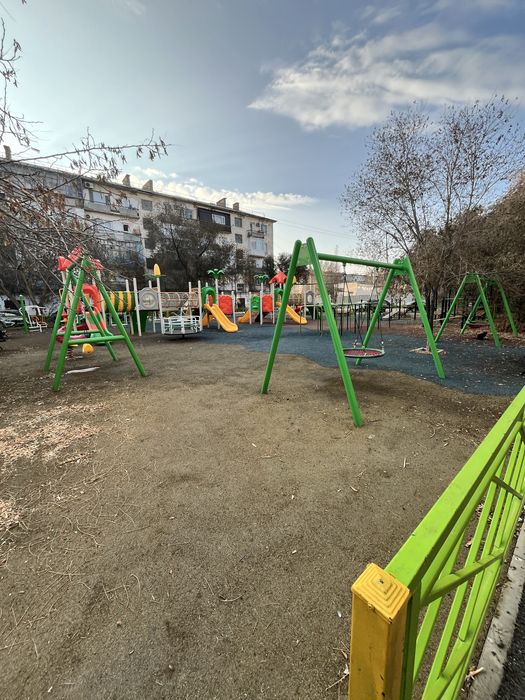 Продается 2 комн квартира