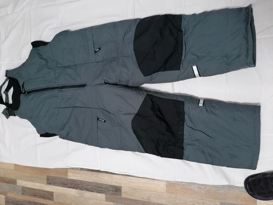 Продам супертеплый зимний костюм