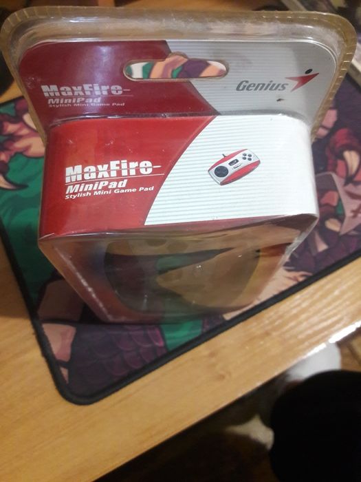 Джойстик Genius MaxFire Mini Game pad, рарите.