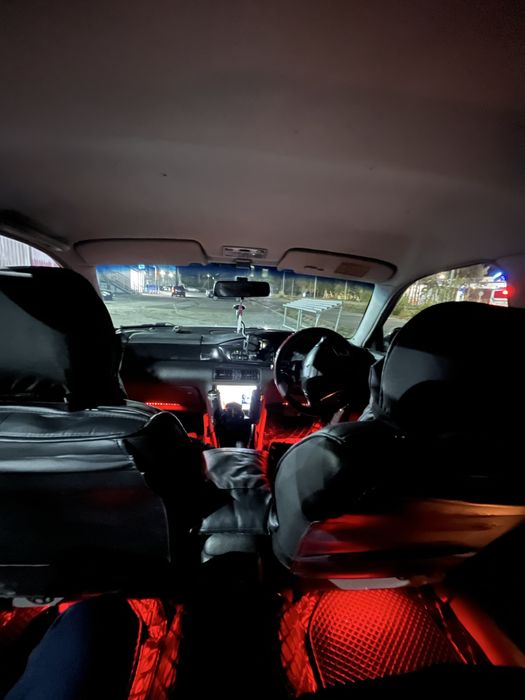 Продам мазда енус 1996 год