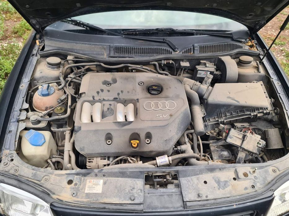 Audi A3 8l 1.8 125 - НА ЧАСТИ