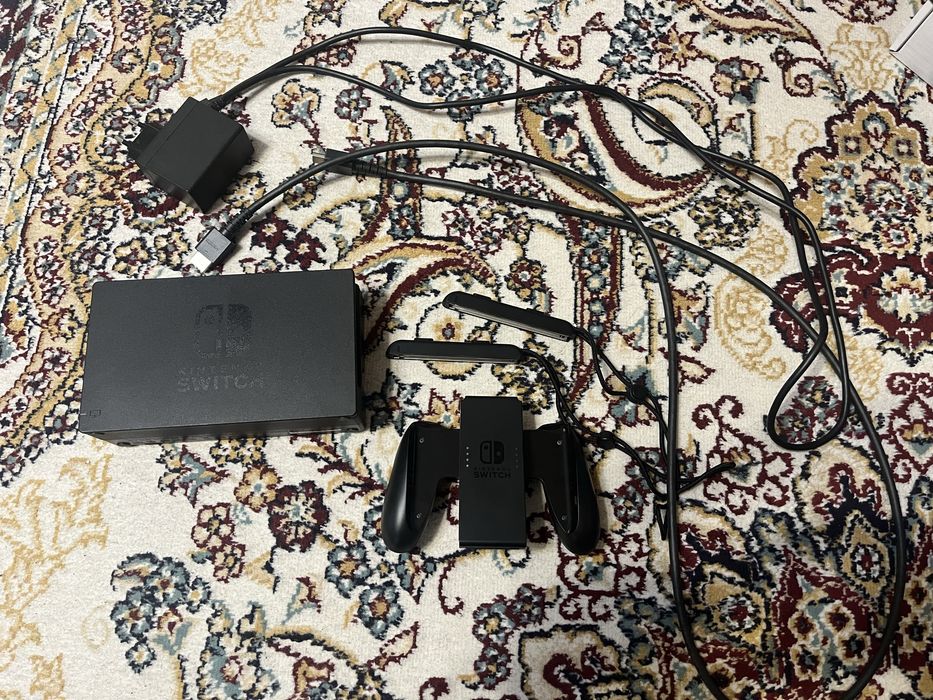 Nintendo switch прошитая + microSD 128 гб