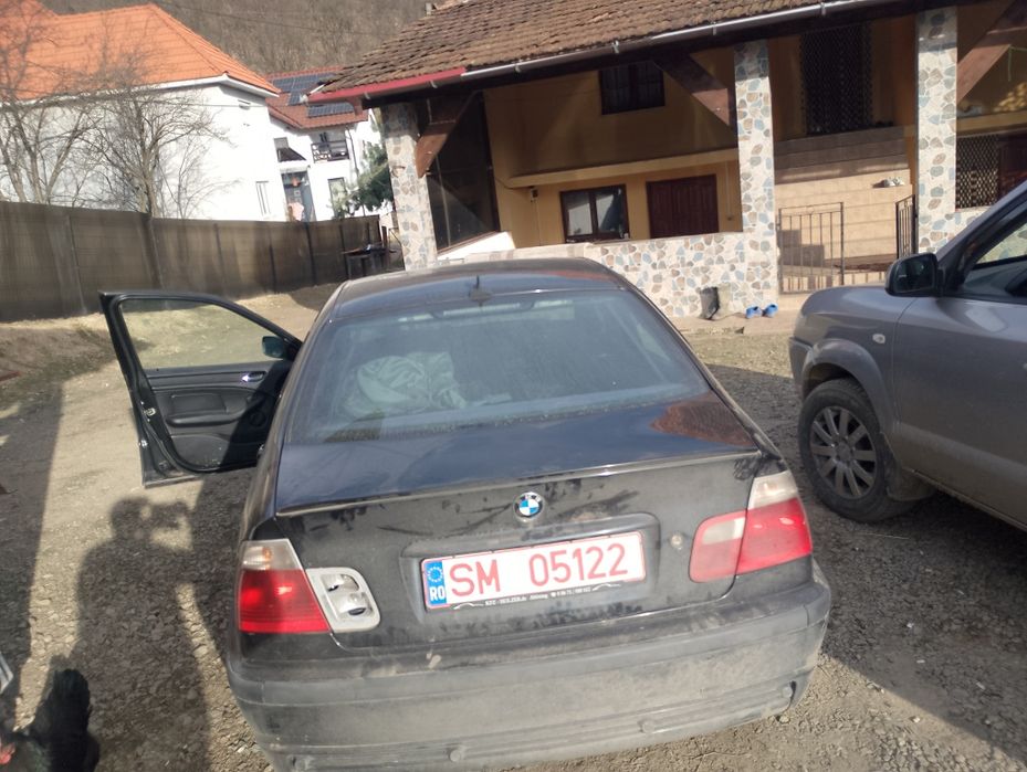 Vând BMW seria 3