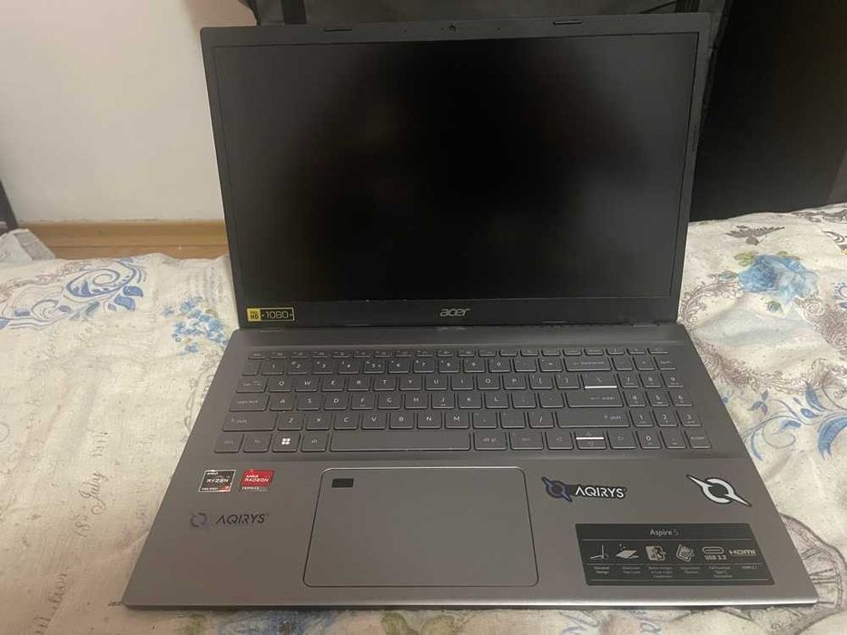 Laptop Acer Aspire 5 - Ryzen 7 5825U, 16GB RAM, 1TB SSD - Win 11 & Office