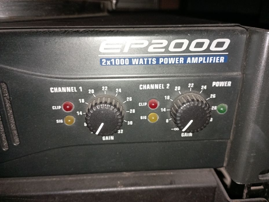 Комплект аппарат: сабвуфер и усилитель