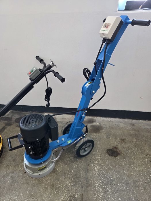 Inchiriez masina de slefuit beton , mozaic , elicopter electric  sapa