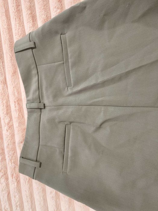 Дамски панталон в страхотен цвят