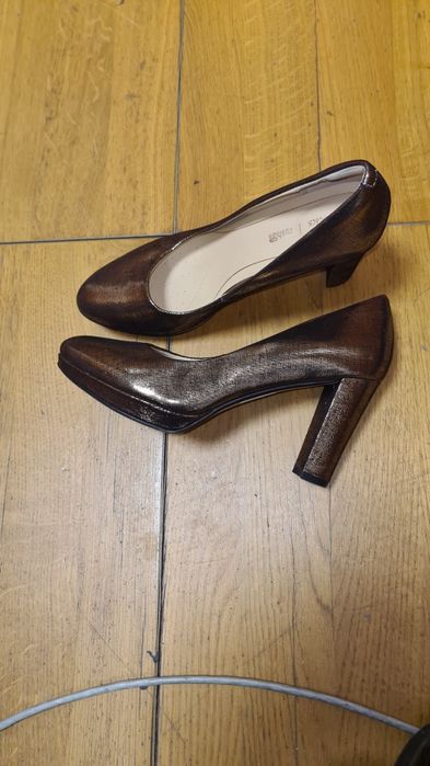 Обувки  Clark 39 номер