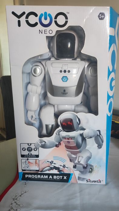 Robot de jucarie