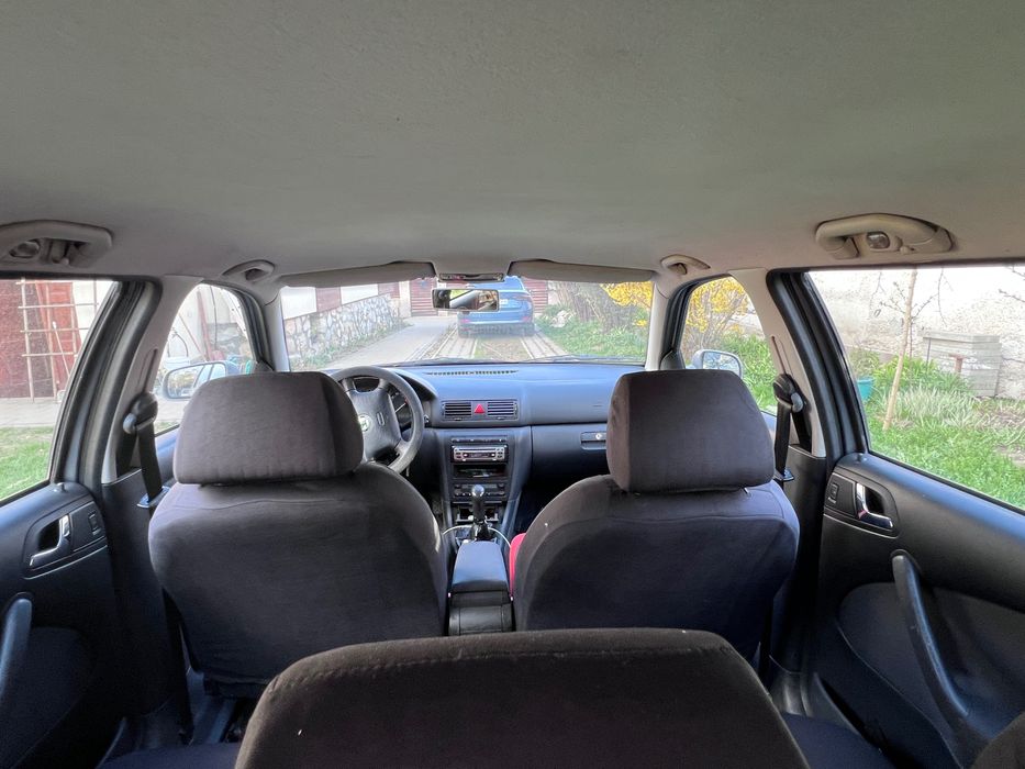 Skoda Octavia 1.8 Turbo – Caroserie complet renovată, stare excelentă.