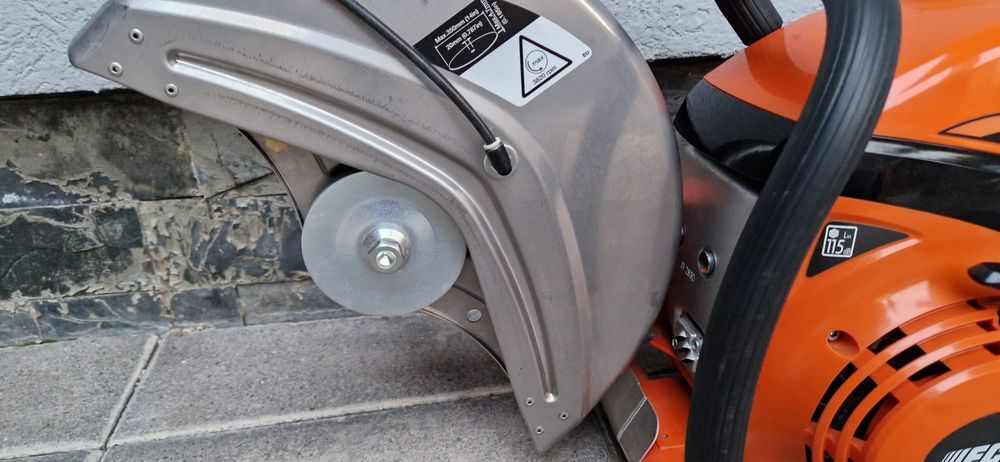 Echo drujba pentru beton pe benzină