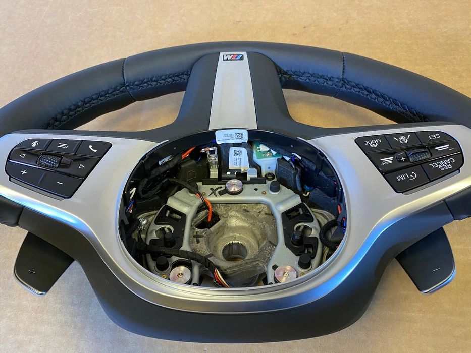 Volan BMW M , seria 5 G30, 6 G32, 7 G11, 8 G14, X3 G01, X4 G02, X5 G05