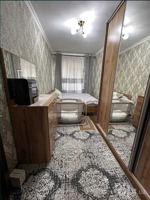 СРОЧНО!Продаётся 3-комнатная квартира с ремонтом, подвалом и парковкой