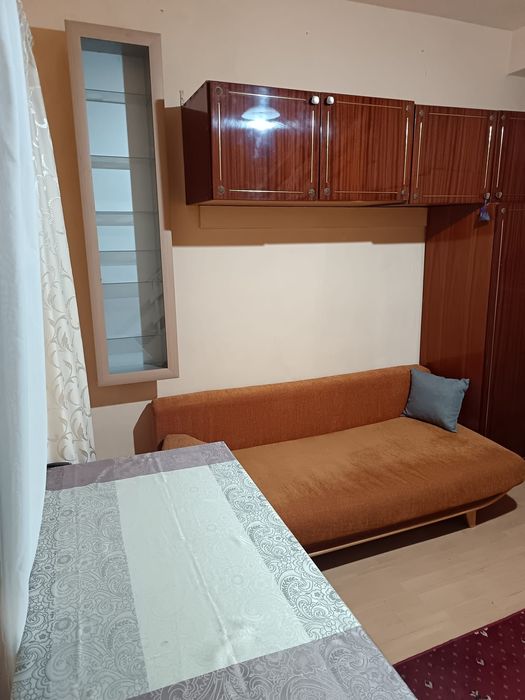 Închiriez apartament 2 camere (calea manastur)