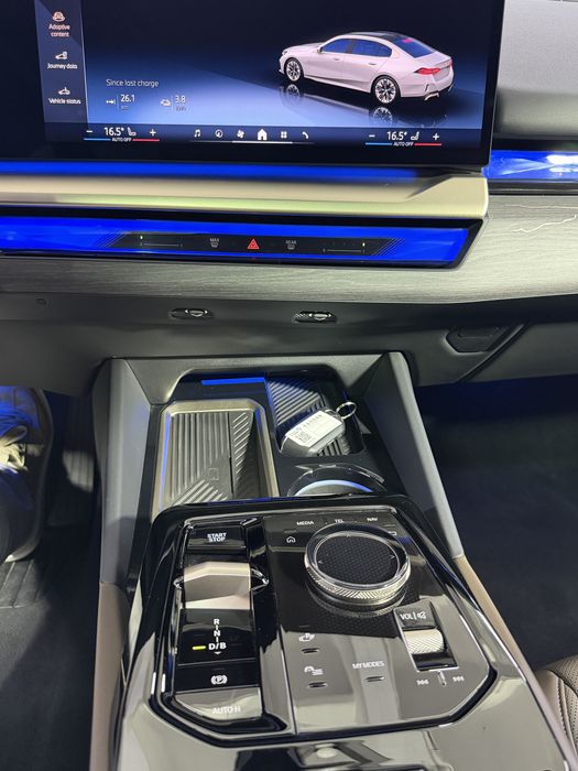BMW i5 eDrive 2024