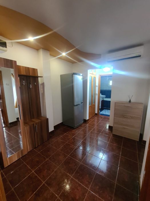 Apartament 2 camere decomandat
