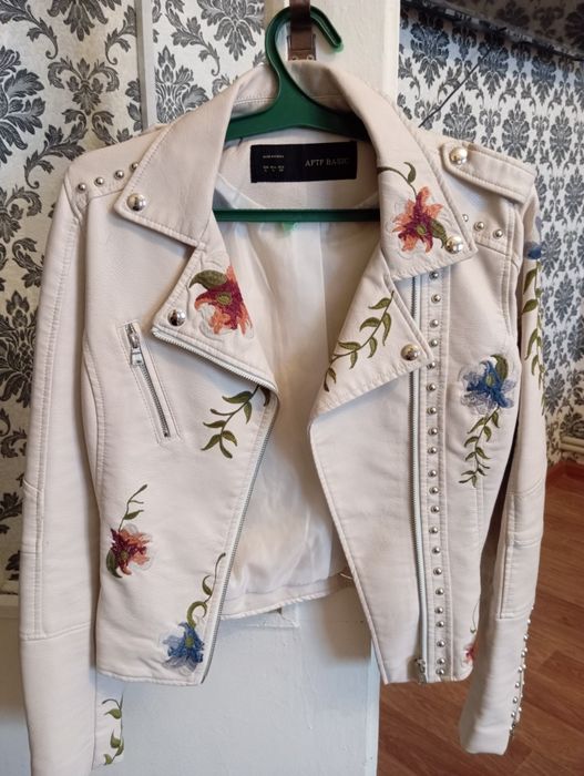 Пиджак кожа почти новый