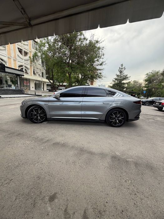 Byd Han Dual motor. Full. Tozza