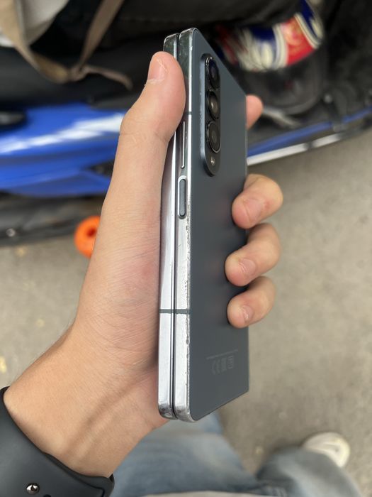 Samsung fold 4 512gb