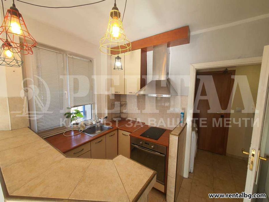 Обзаведен двустаен апартамент до Кафе Бар „Екстрийм“ и р-т „Айсберг“ !