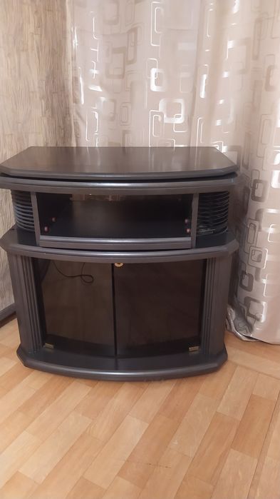 Тумба под телевизор