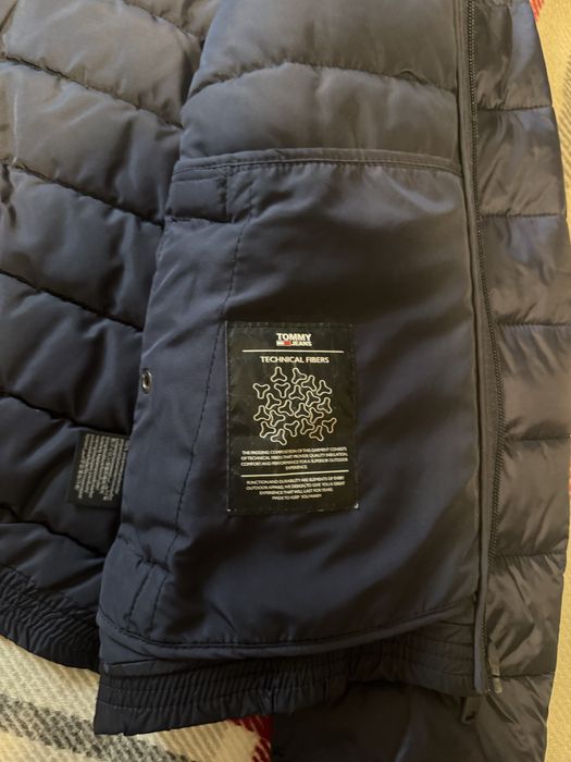 Дамско яке Tommy Hilfiger