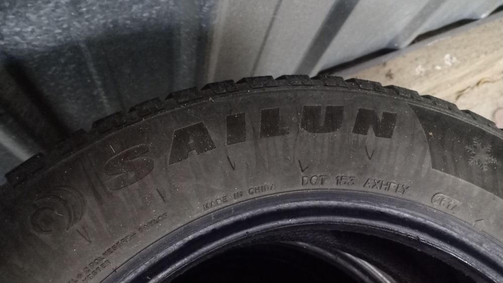 Продам зимние шины