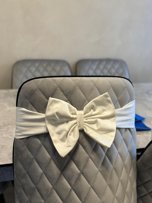 Funde elegante scaune