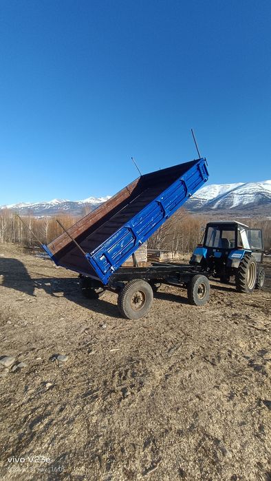 Продам прицеп 2 птс 4.самосвал.