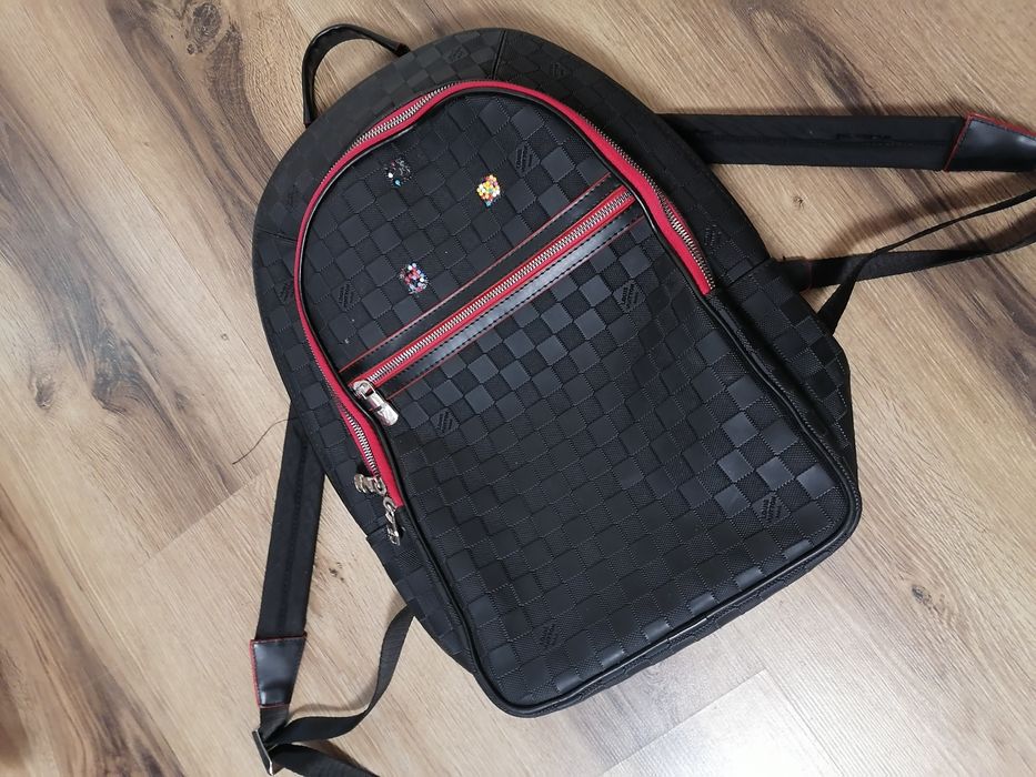 Vand geanta Louis Vuitton
