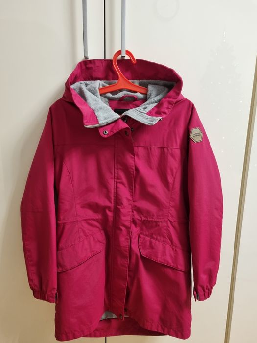 Продам      куртку