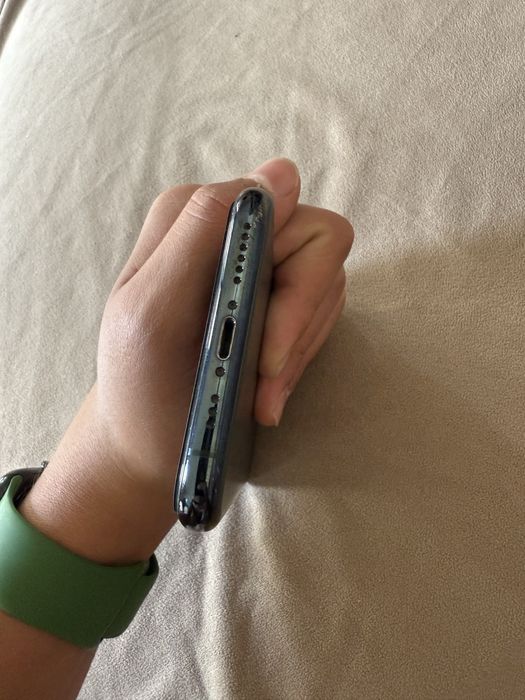 iPhone 11pro 64GB LL/A