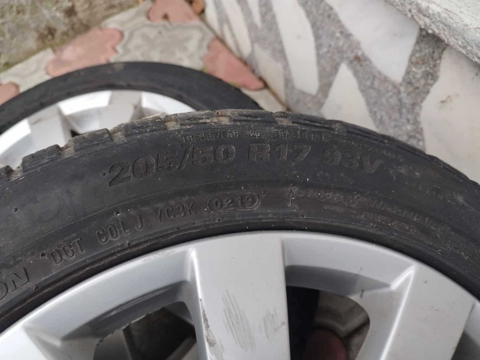 Vând anvelope MS WV pasat b7