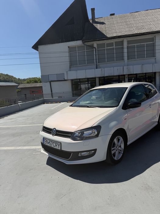 VOLKSWAGEN Polo 2013 — imagine 4
