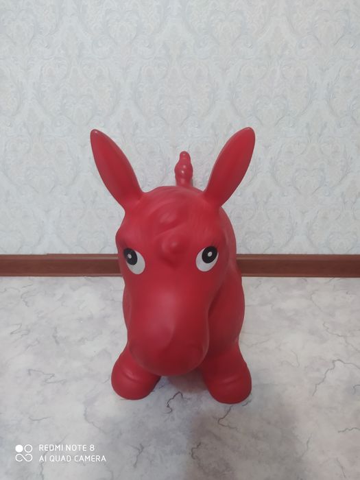 продам ослика красный