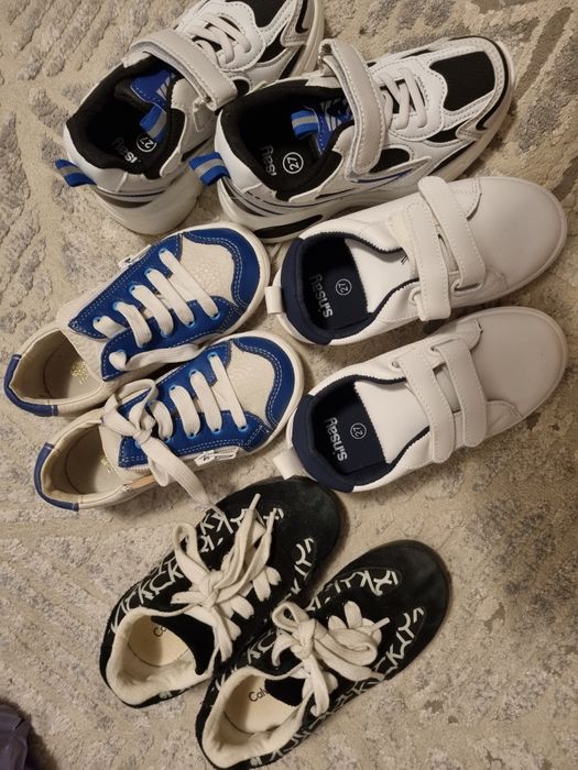 Lot papuci baieti marimea 25-27