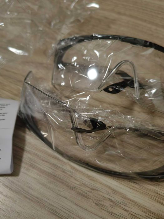 Set 2 perechi ochelari de protecție transparenți