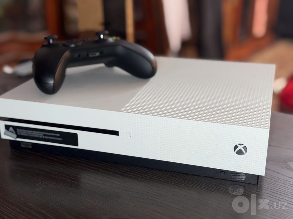 XBOX ONE S | 500GB | Джойстик от Series